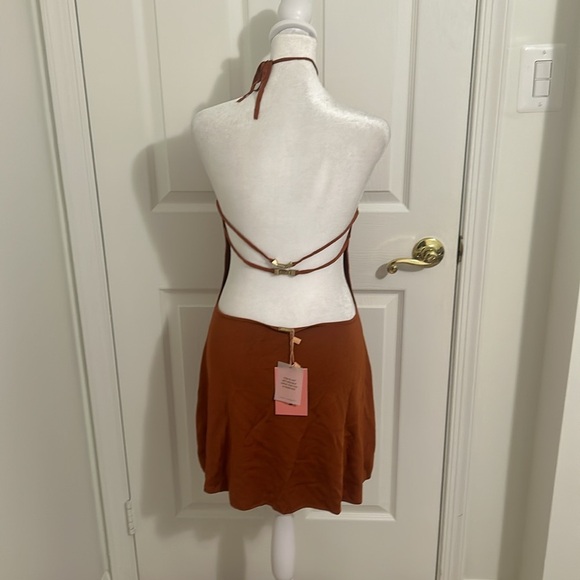 Cult Gaia Leslie Tie Knit Open Back Halter Dress In Spice Brown NWT Size Medium - Picture 11 of 15